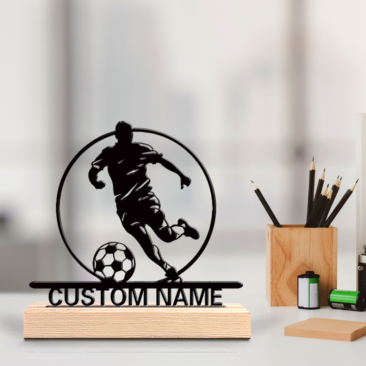 Home Decor Inspo - Statua in Metallo Personalizzata di Calciatore